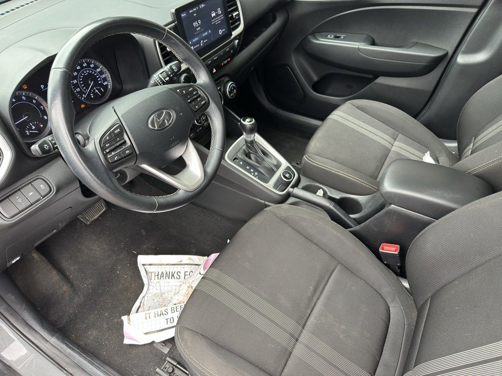 2022 Hyundai Venue SEL