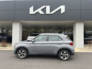 2022 Hyundai Venue SEL