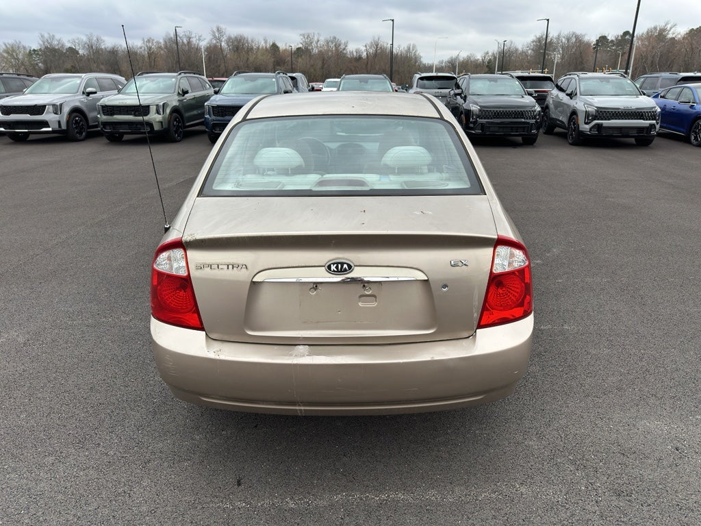 2006 Kia Spectra Base
