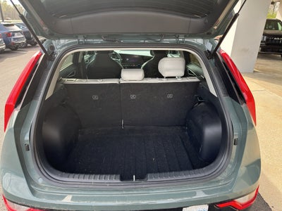 2023 Kia Niro EX Touring
