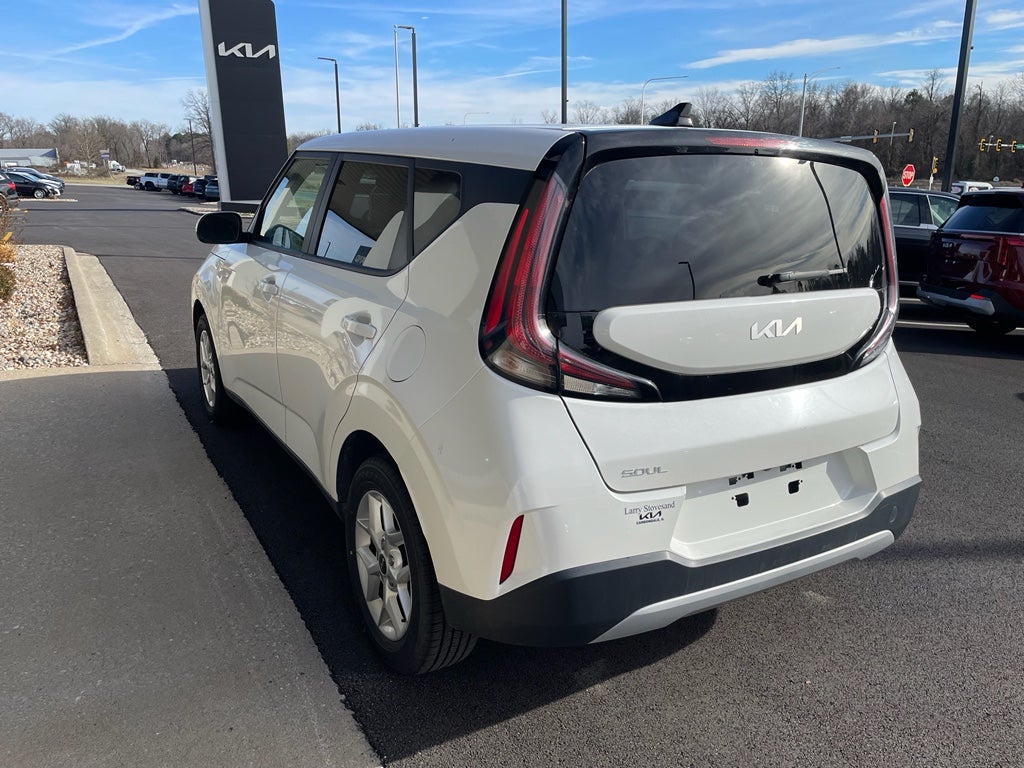 2023 Kia Soul LX