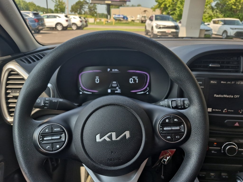 2025 Kia Soul LX