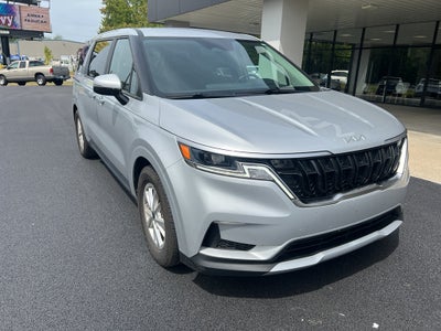 2023 Kia Carnival LX