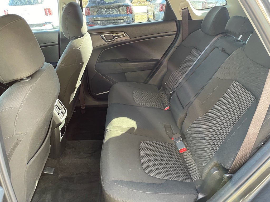 2023 Kia Sportage Hybrid LX