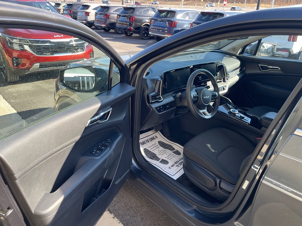 2023 Kia Sportage Hybrid LX