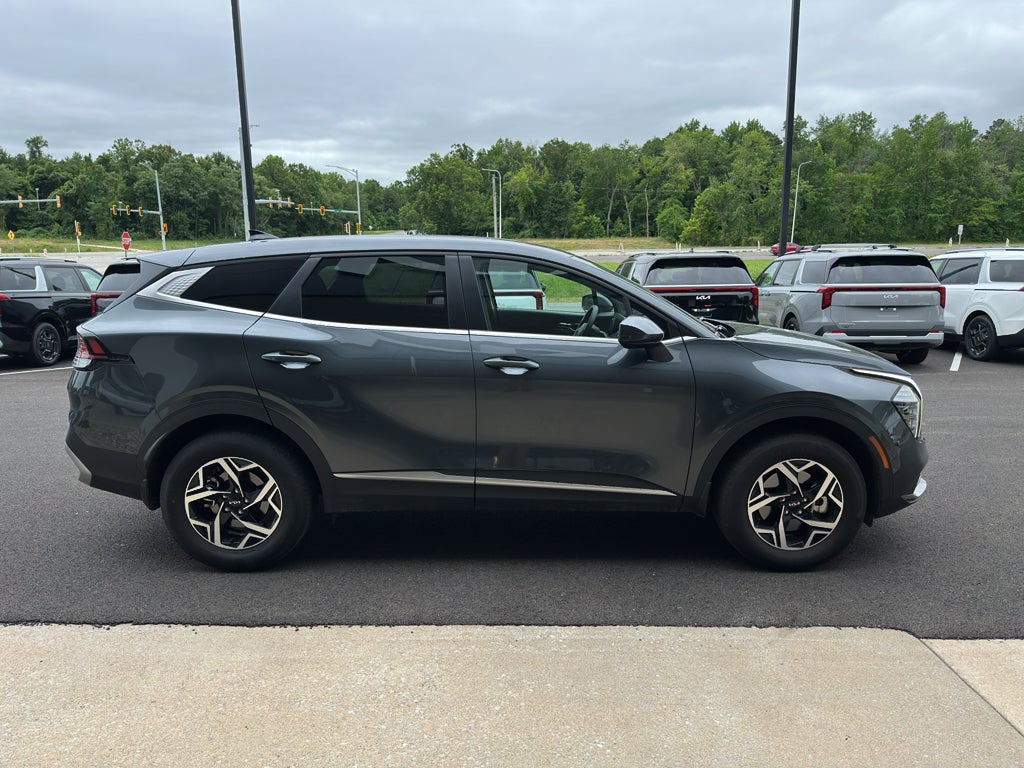 2024 Kia Sportage LX